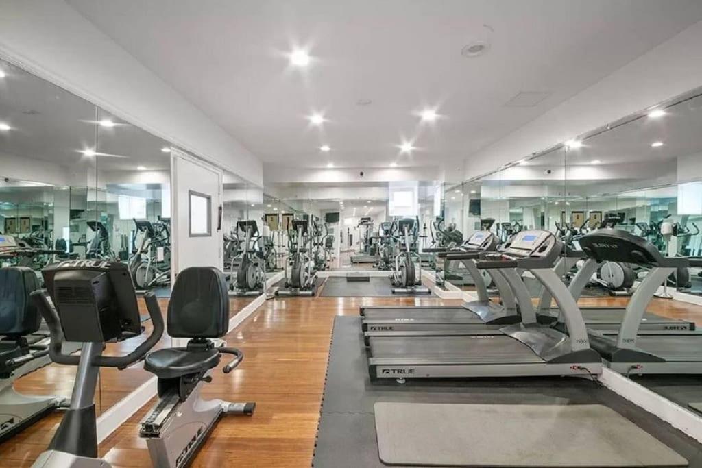 Airy 1br & 1bth - Manhattan Nyc Appartement